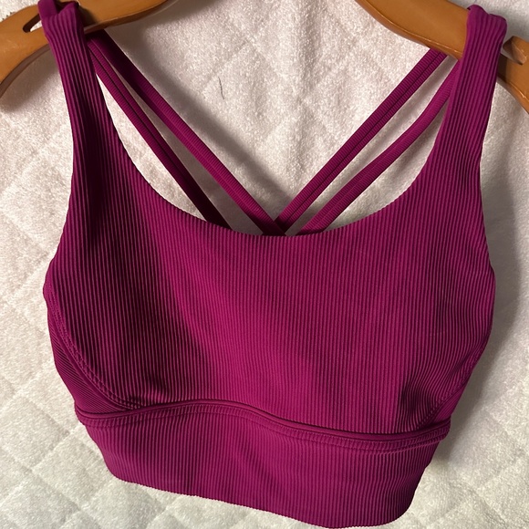 Sports bra - Picture 1 of 3